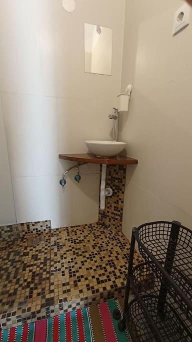 Private Small Studio In Costa De Caparica Ngoại thất bức ảnh